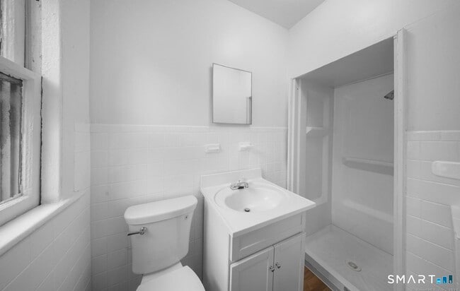 Building Photo - 39 Granfield Ave