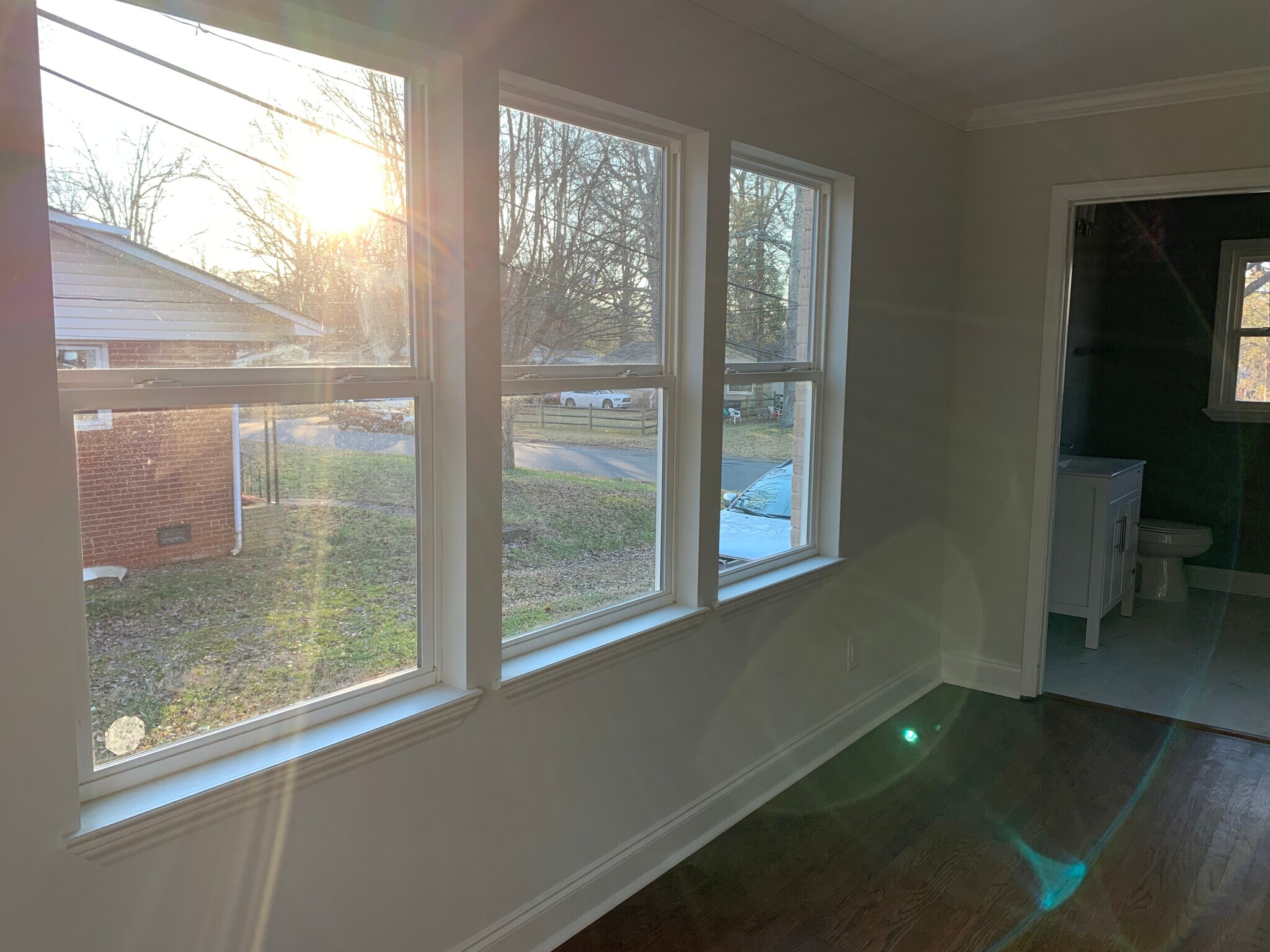 Building Photo - 3733 Blandwood Dr