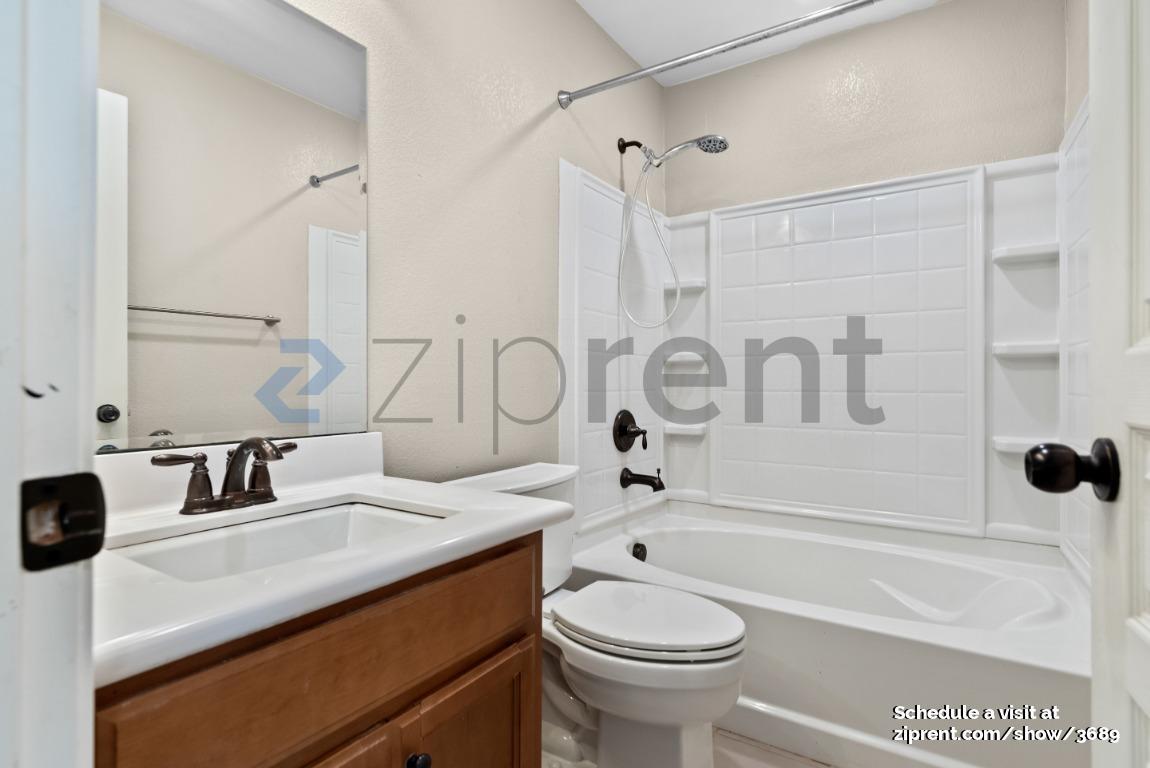 Building Photo - 25937 Dollar St