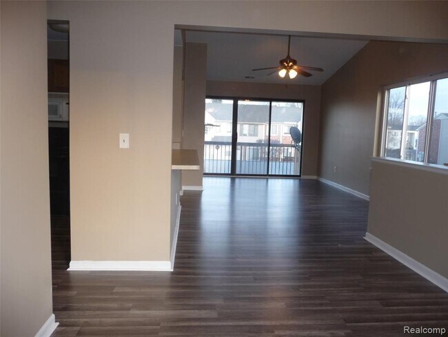 Building Photo - 30631 Hidden Pines Ln