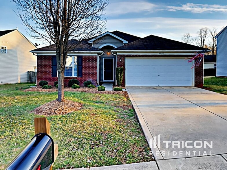 Building Photo - 9000 McAdam Way