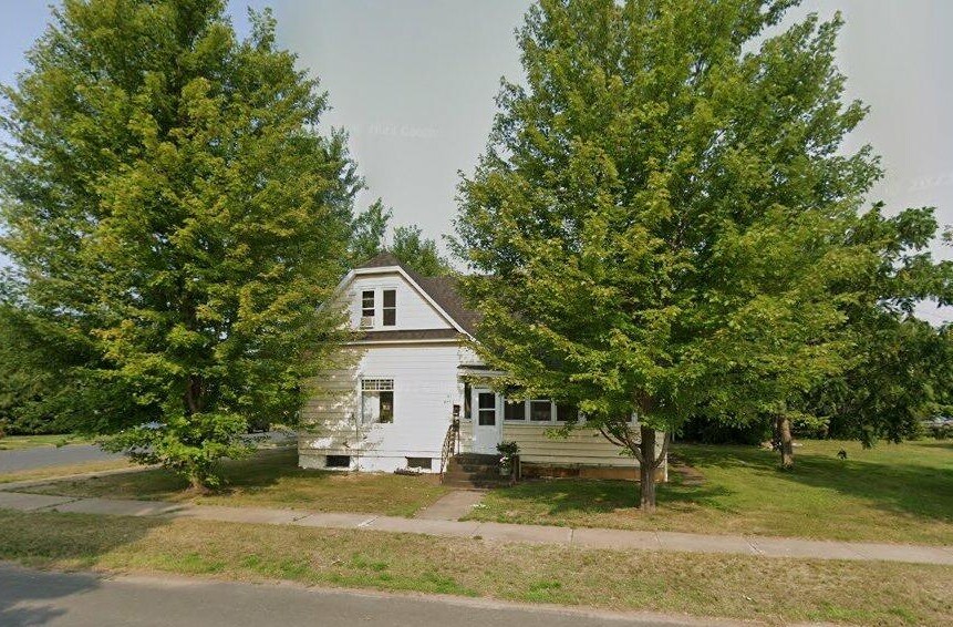 Primary Photo - 201 N Summit St