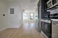Building Photo - NEW 1 BED in Bushwick!