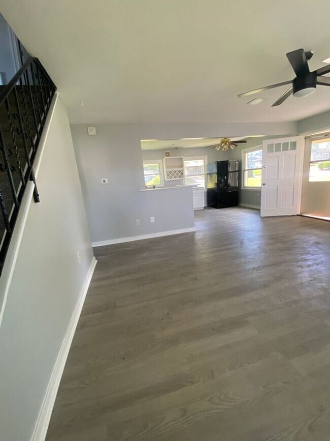 Building Photo - Welcome Home