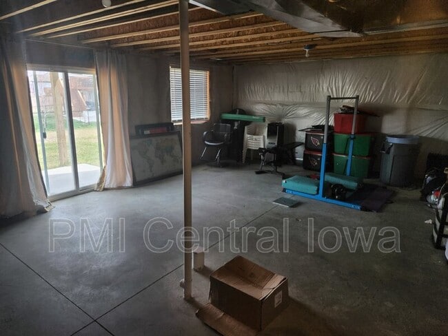 Building Photo - 4175 Cheyenne Ct