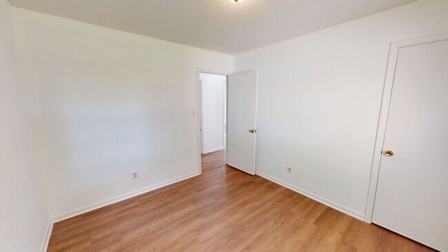Building Photo - 2808 Player Ave
