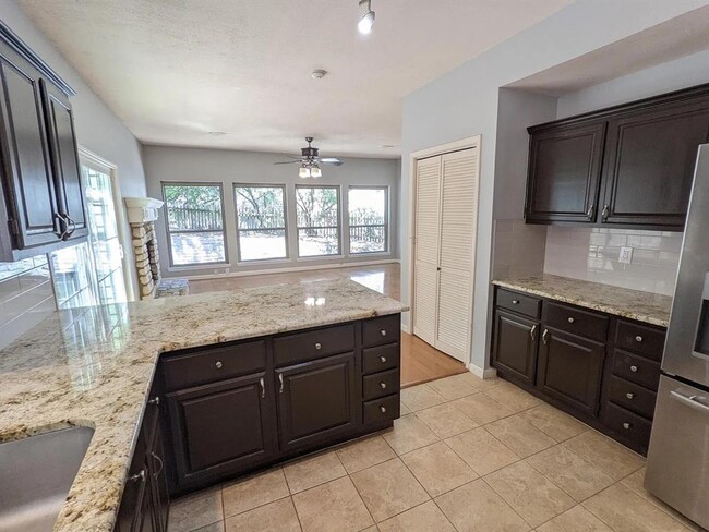 Building Photo - 5907 Balsam Hollow