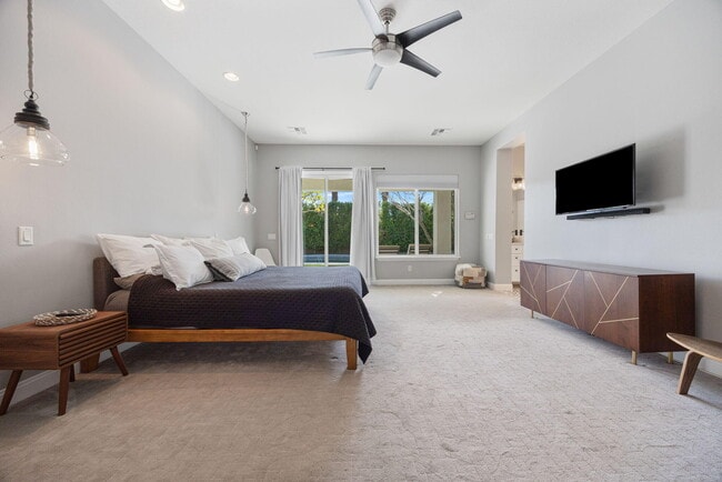 Building Photo - 49392 Hohokam River St