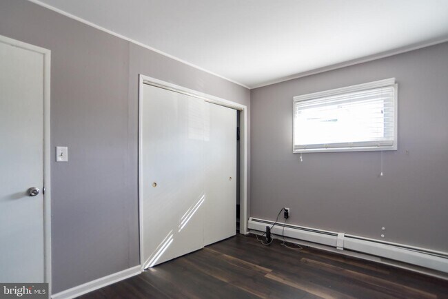 Building Photo - 68 Nettletree Ln