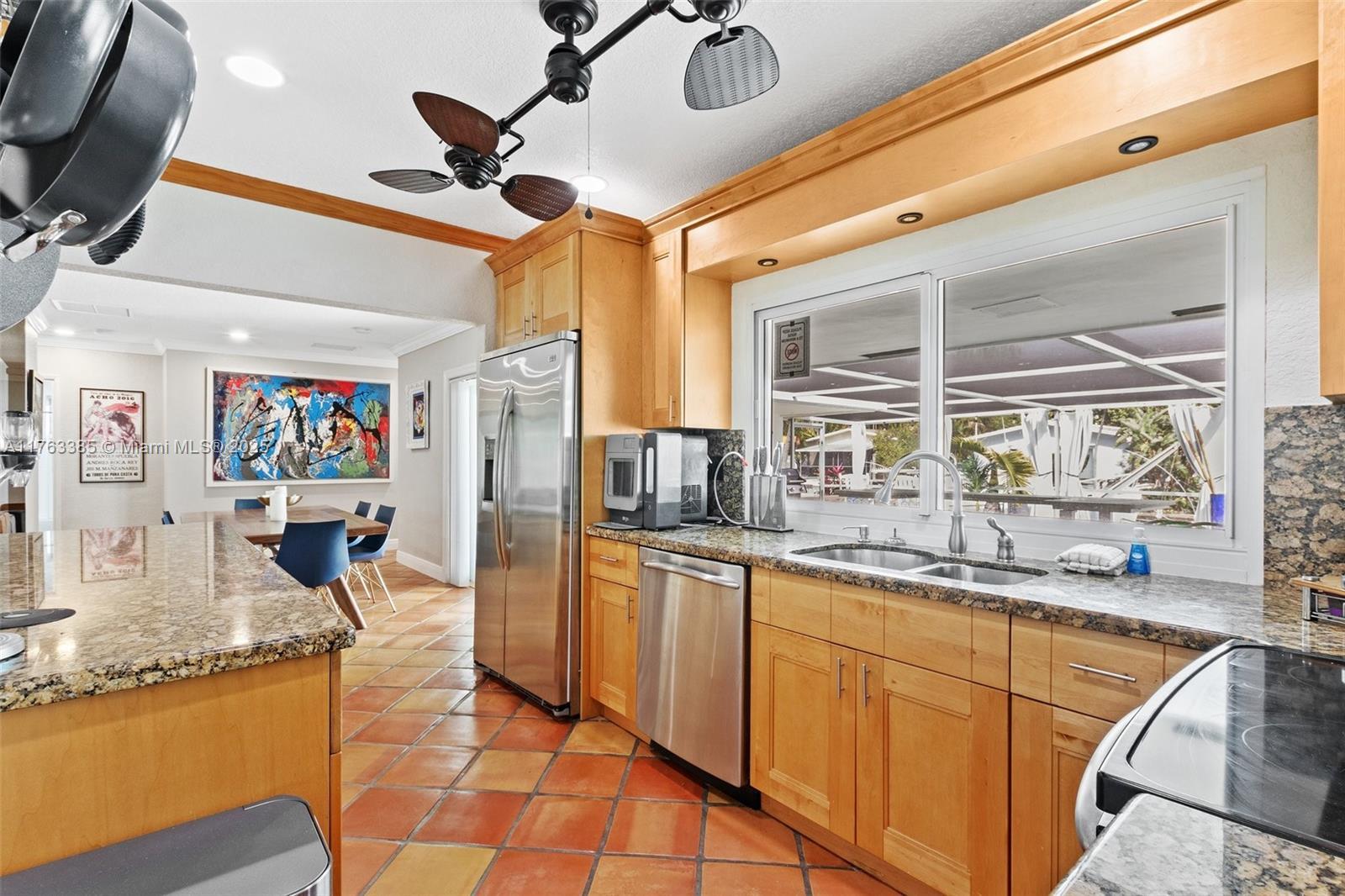 Building Photo - 1424 Nautilus Is