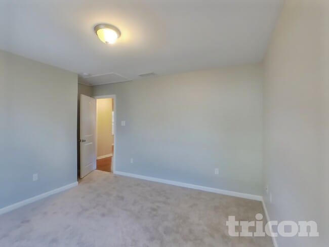 Building Photo - 39 Timber Ln