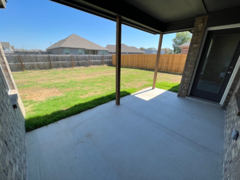 Building Photo - 13923 S Quincy St