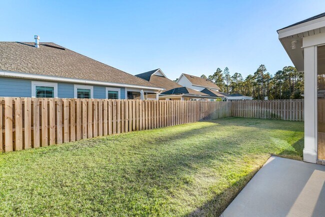 Building Photo - 117 Roundwood Dr