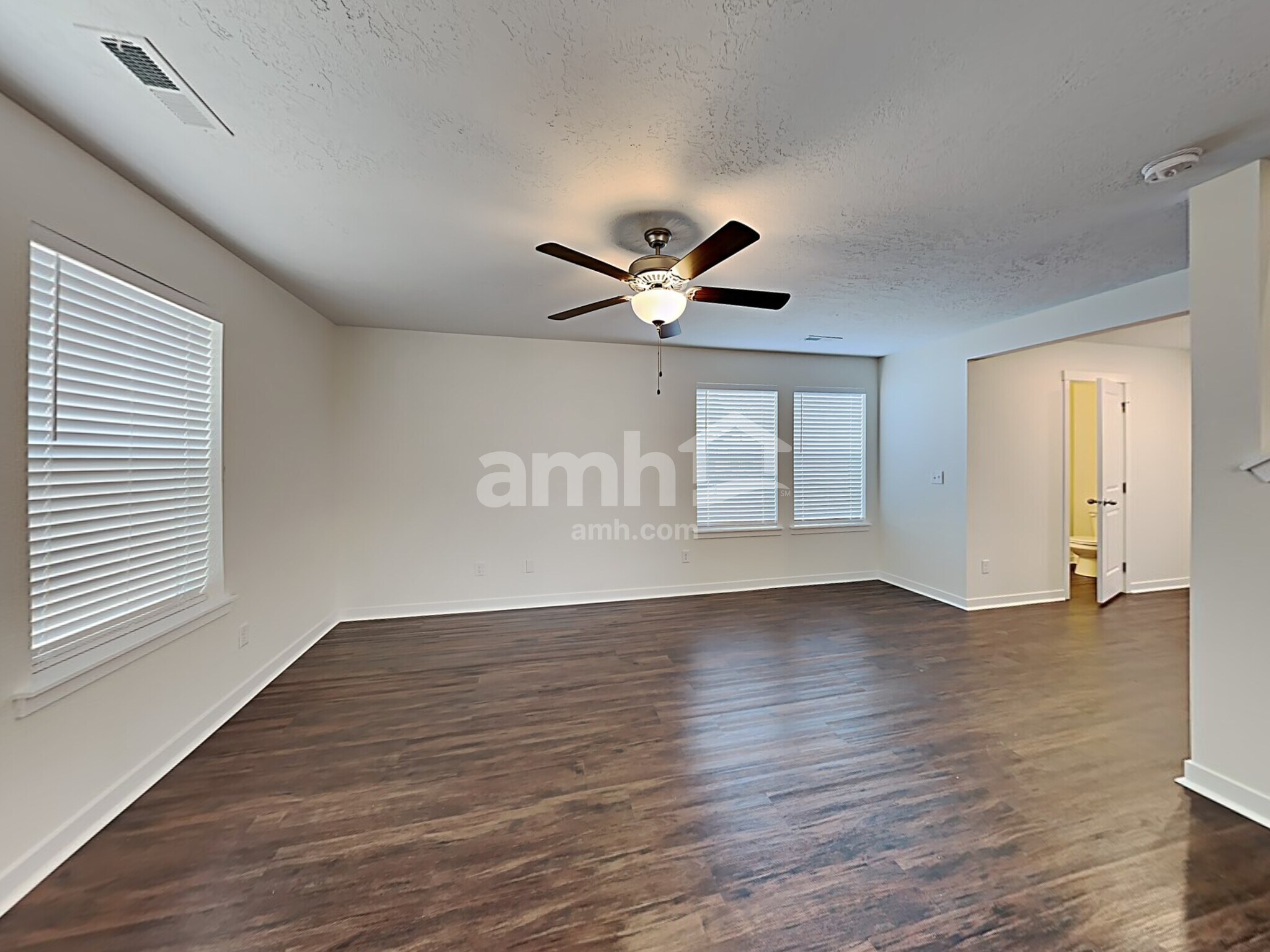 Building Photo - 4537 N Alester Ave