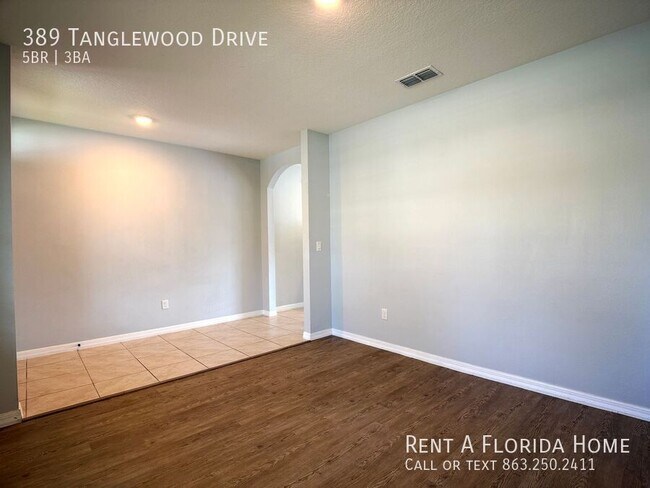 Building Photo - 389 Tanglewood Dr