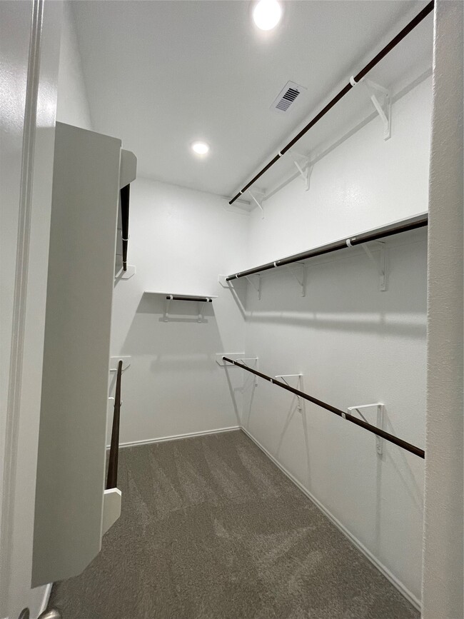 Building Photo - 2302 Hazel Berry St