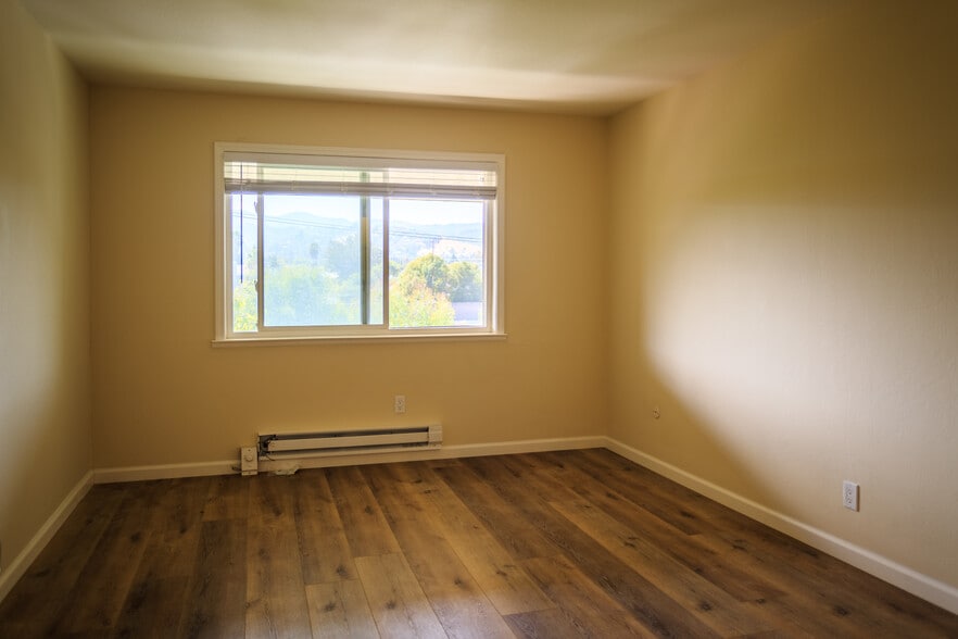 2nd Floor Bedroom #1 - 7150 Rainbow Dr