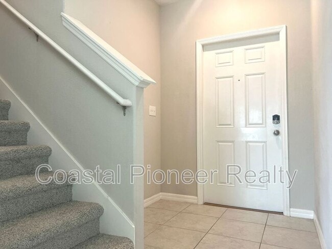 Building Photo - 7018 Samuel Ivy Dr