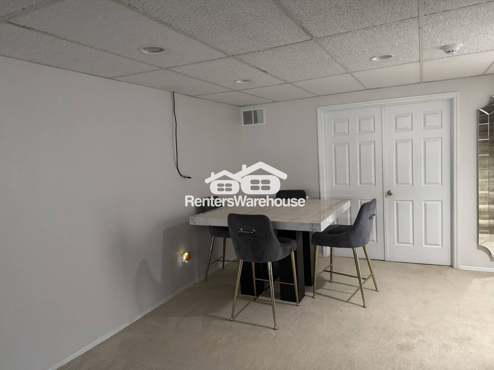 Building Photo - 2785 Sun Meadow Dr