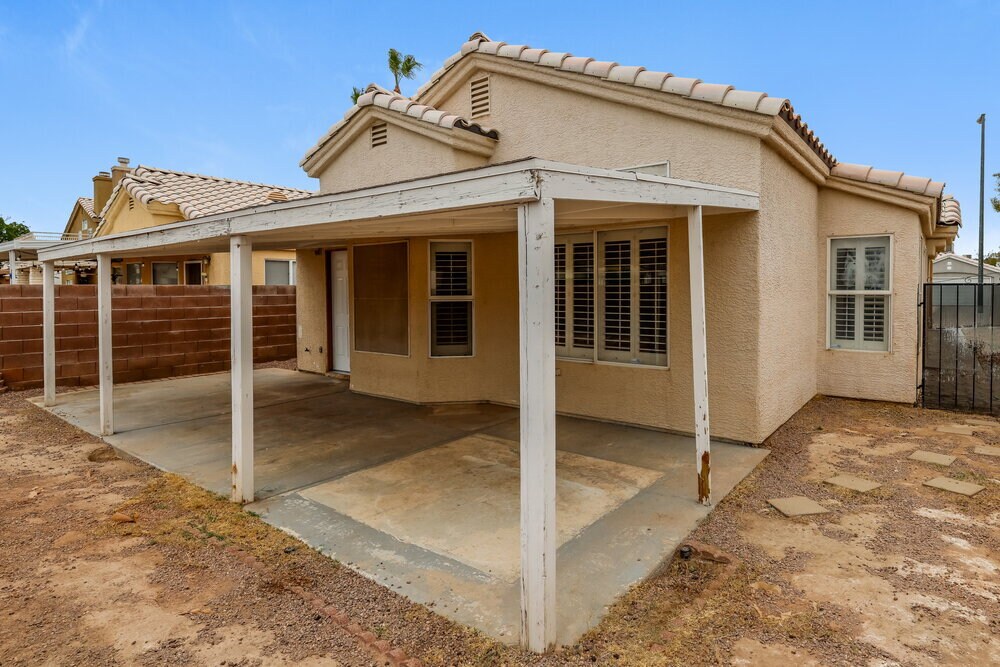 Building Photo - 6125 Wild Berry Dr
