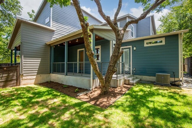 Building Photo - 1730 Bunche Rd