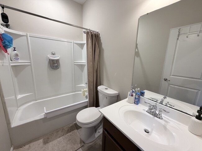 Building Photo - 606 Muddy Creek Rd