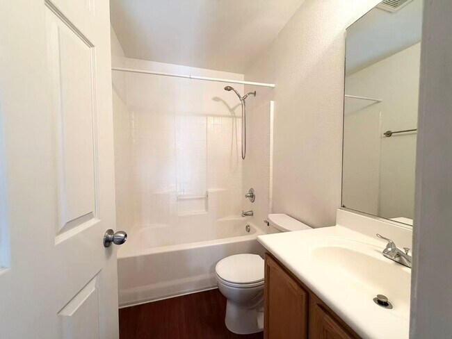 Building Photo - 3925 Philomena St