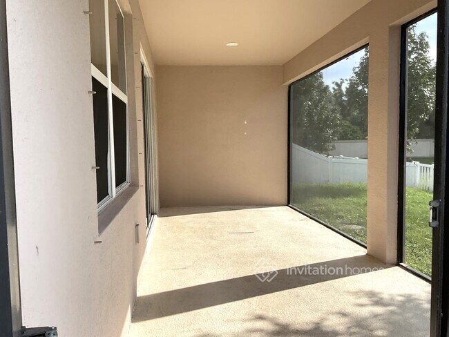 Building Photo - 3711 Wayfarer Wy