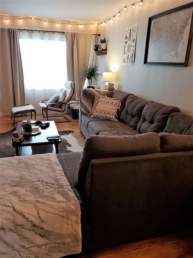 Building Photo - 1716-1718 Morningside Dr