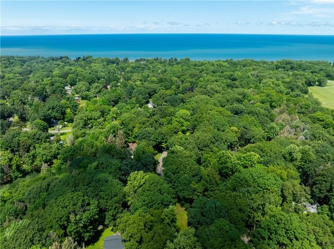 Building Photo - 485 Oakridge Dr