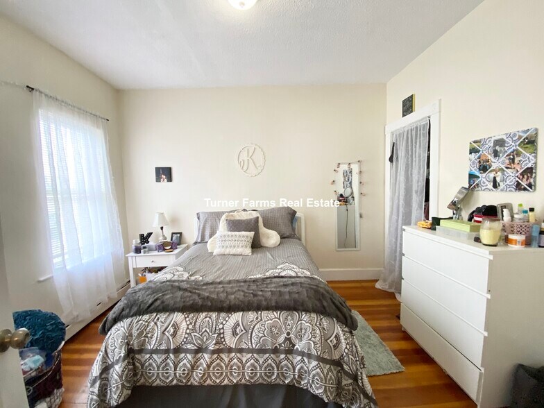 Building Photo - 34 Darling St