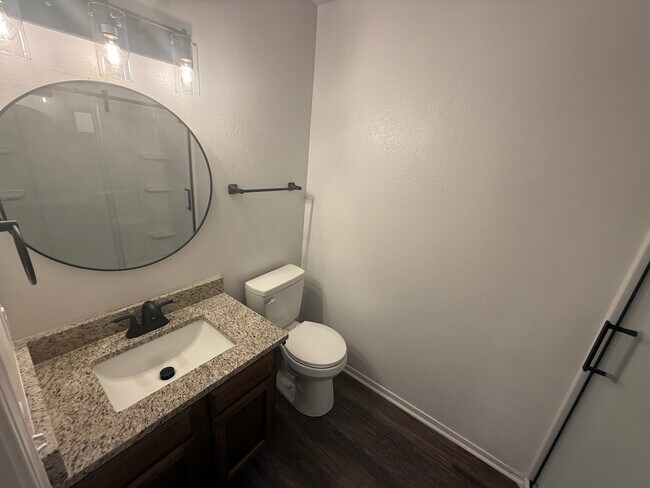 Building Photo - 2938 Gossett Dr