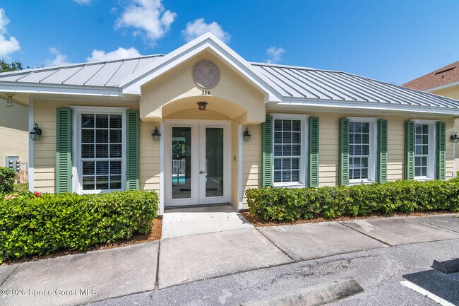 Building Photo - 206 Tin Roof Ave