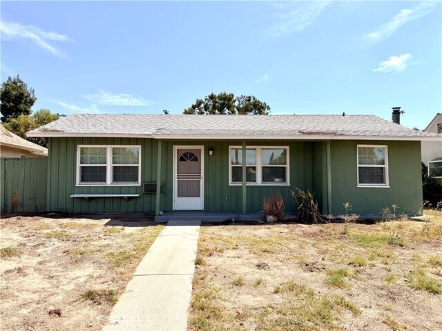 Building Photo - 7536 White Oak Ave