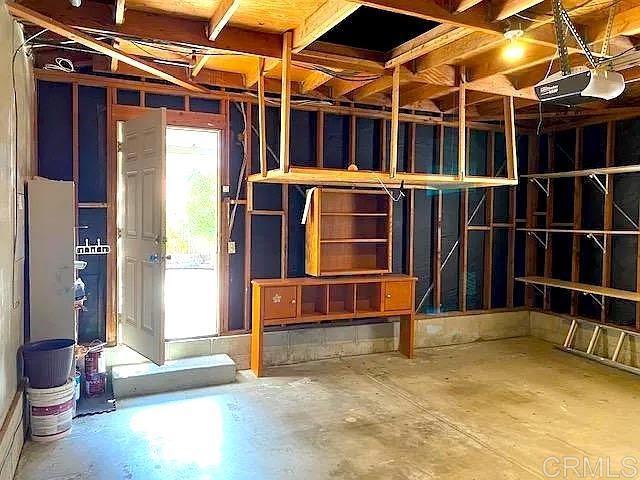 Building Photo - 14955 Avenida Venusto
