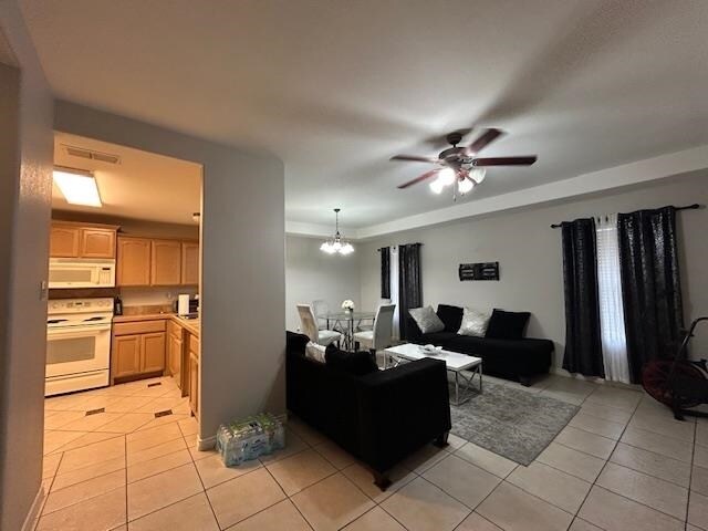 Building Photo - 9804 Cantera Ct