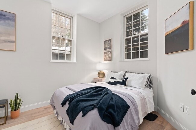 Building Photo - 65 Glen Rd