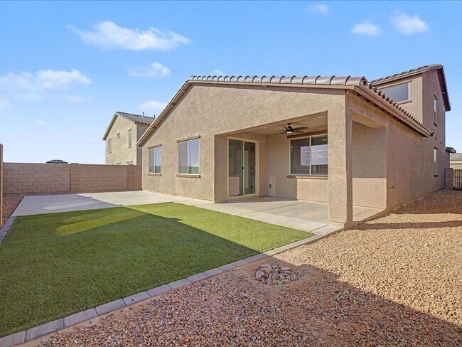 Building Photo - 17606 S Ridgerunner Dr
