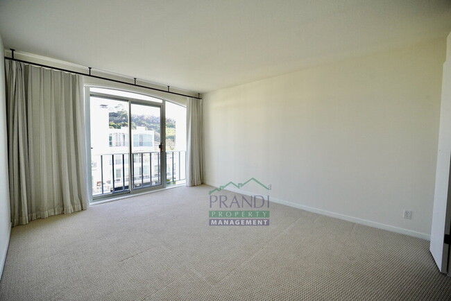 Building Photo - 2335 Shelter Bay Ave