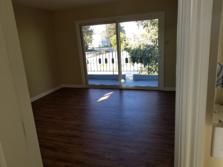 Building Photo - 19482 Rosemarie Pl