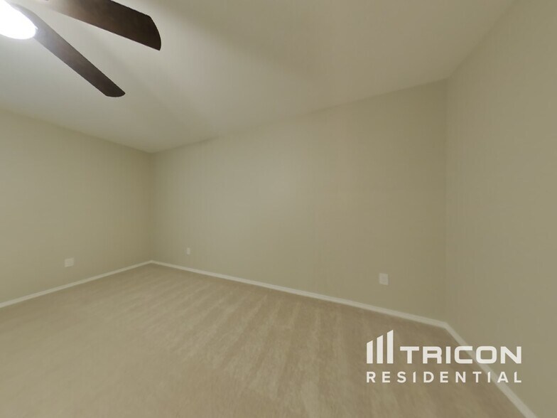 Building Photo - 11852 Mancos Trl
