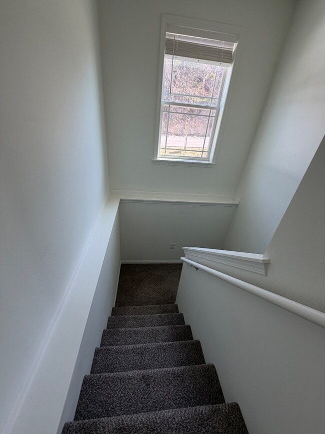 Building Photo - 188 E Sunset Cove Ln