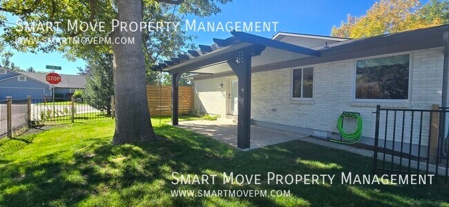 Building Photo - 4298 Catalpa-