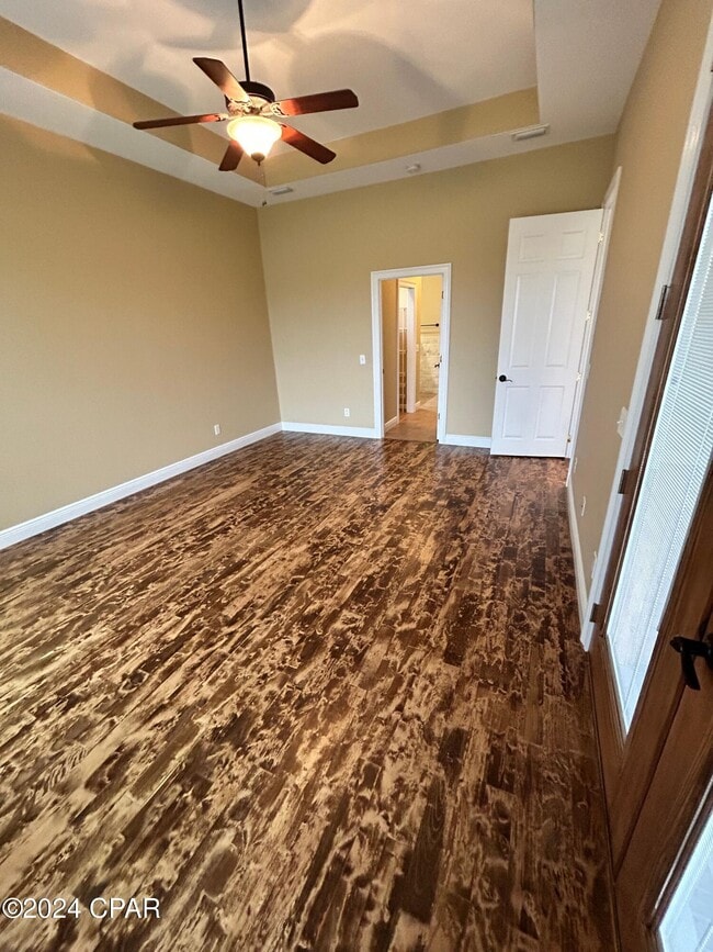 Building Photo - 7134 Bay Crest Rd