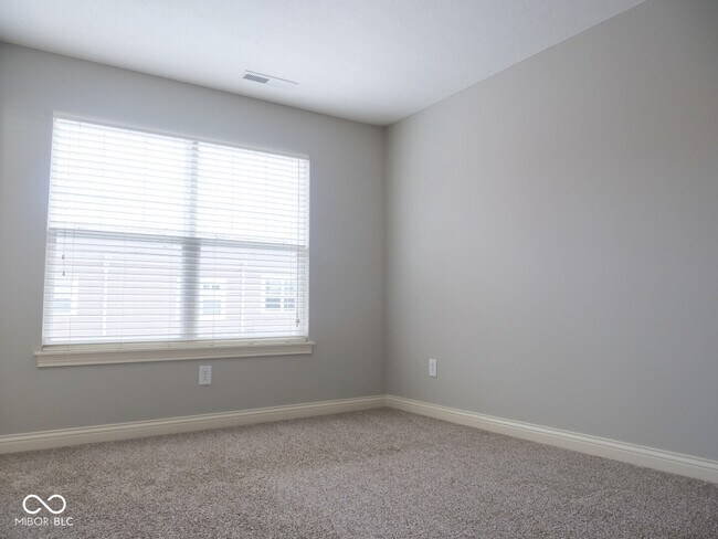 Building Photo - 434 Neuman Way