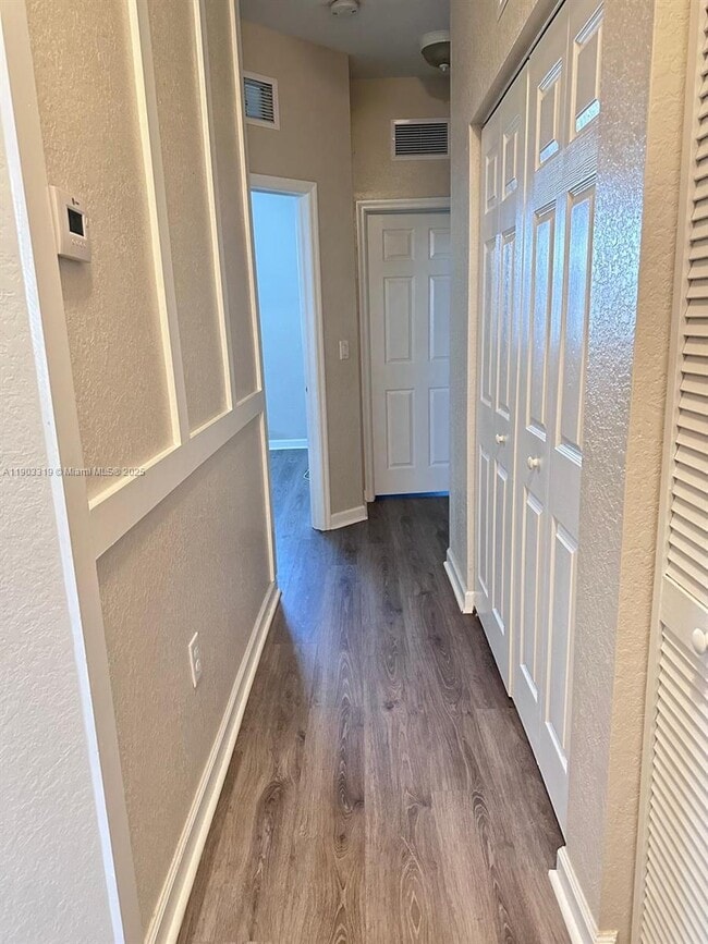 Building Photo - 15440 SW 119th Terrace