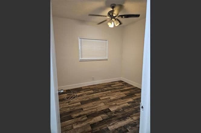 Building Photo - 730 SW 4th St