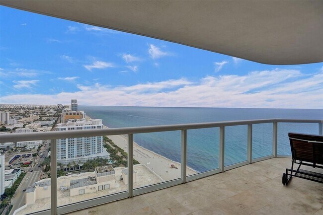 Building Photo - 6365 Collins Ave
