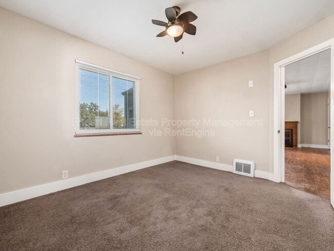 Building Photo - 1621 Sullivant Ave