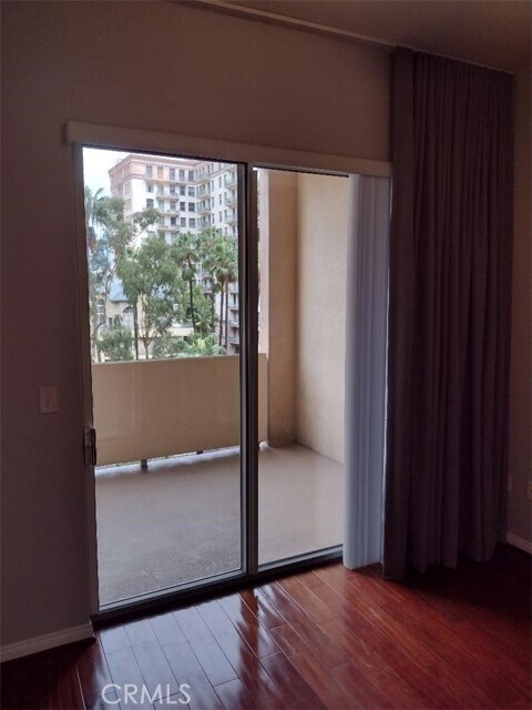 Building Photo - 488 E Ocean Blvd